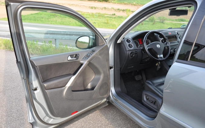 Volkswagen Tiguan cena 33500 przebieg: 189000, rok produkcji 2007 z Jarosław małe 631